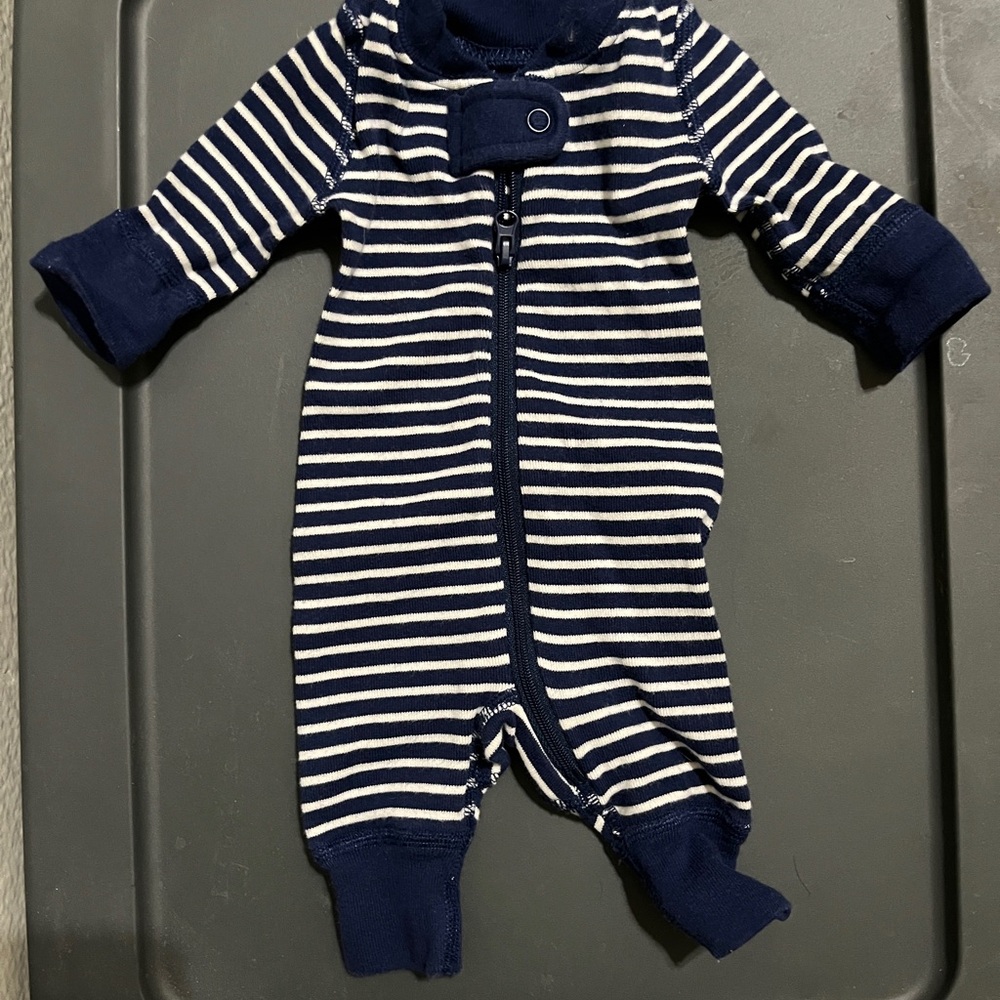 Hanna Andersson preemie footless onesie GUC